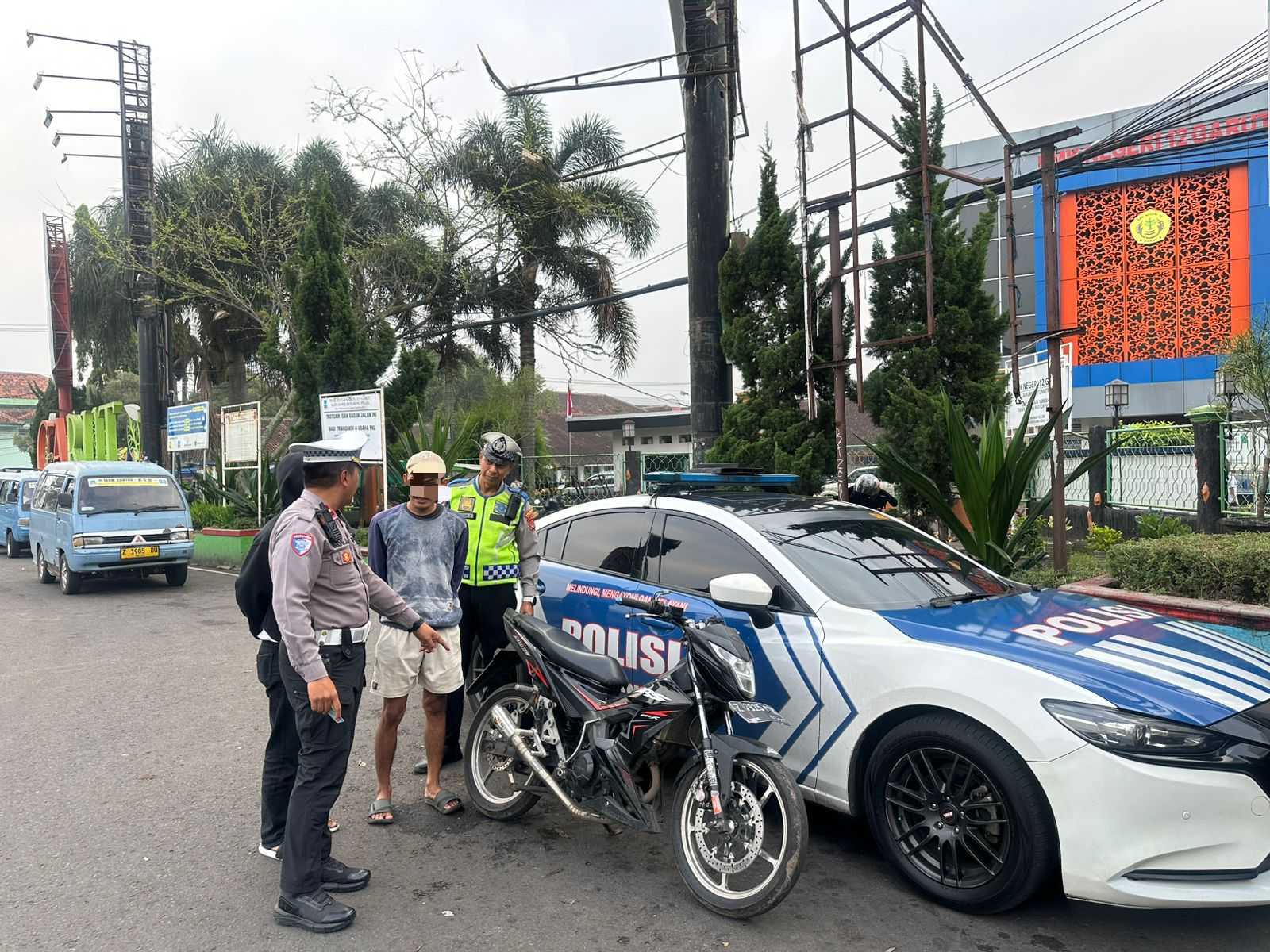 Polisi Tertibkan Pengendara Motor Berknalpot Brong di Wilayah Garut